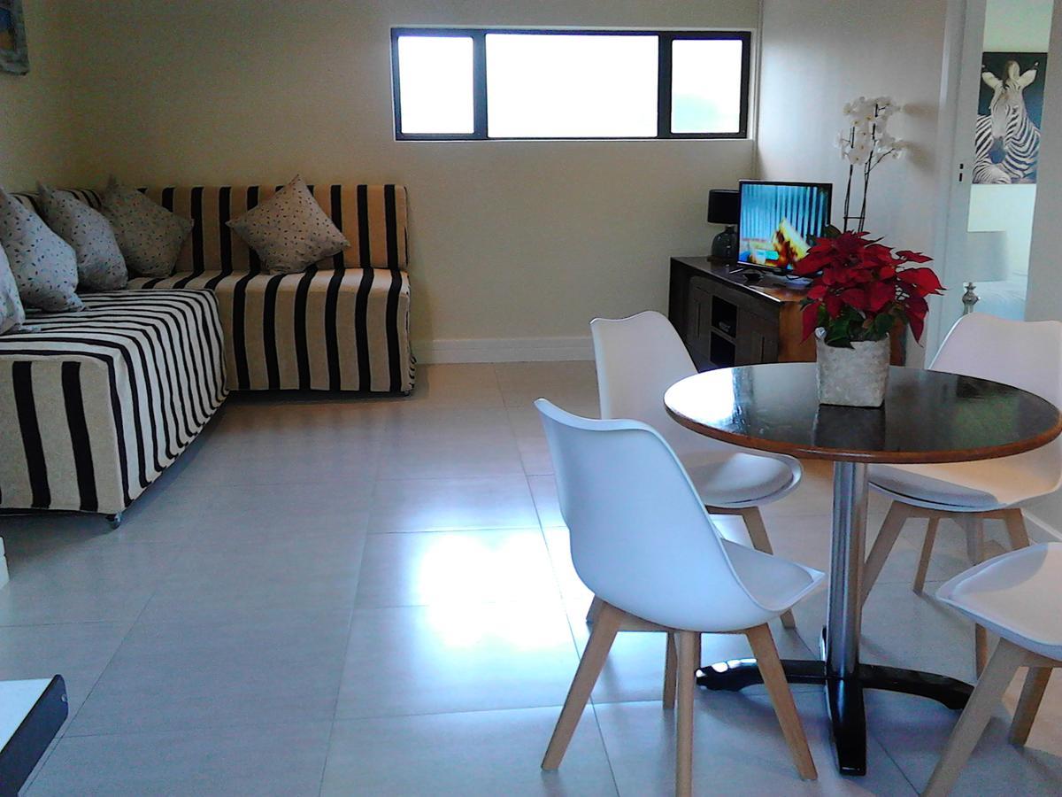 Port House Hotel Bloubergstrand Luaran gambar